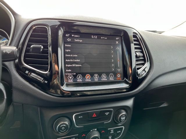 Used 2019 Jeep Compass Limited image 43