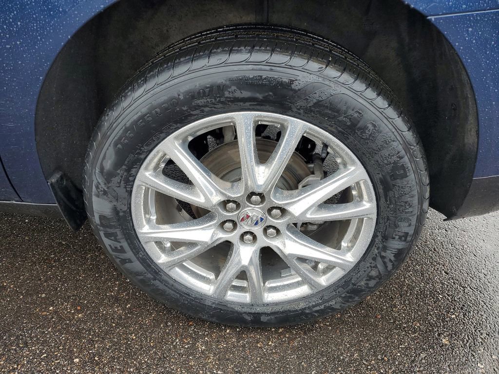 Certified 2024 Buick Enclave Essence w/ Experience Buick Package image 33