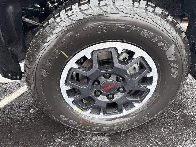 New 2025 Toyota Tacoma TRD Off-Road image 20