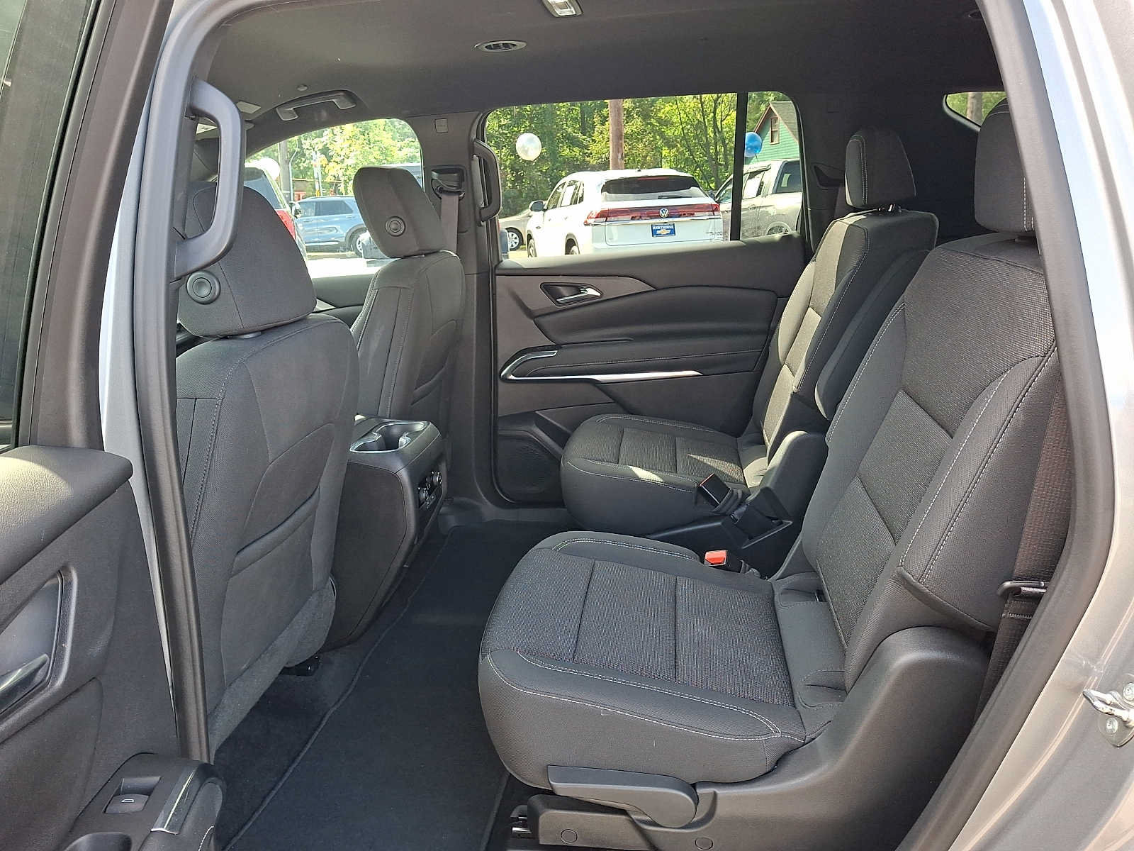 Used 2024 Chevrolet Traverse LT AWD/4WD image 10