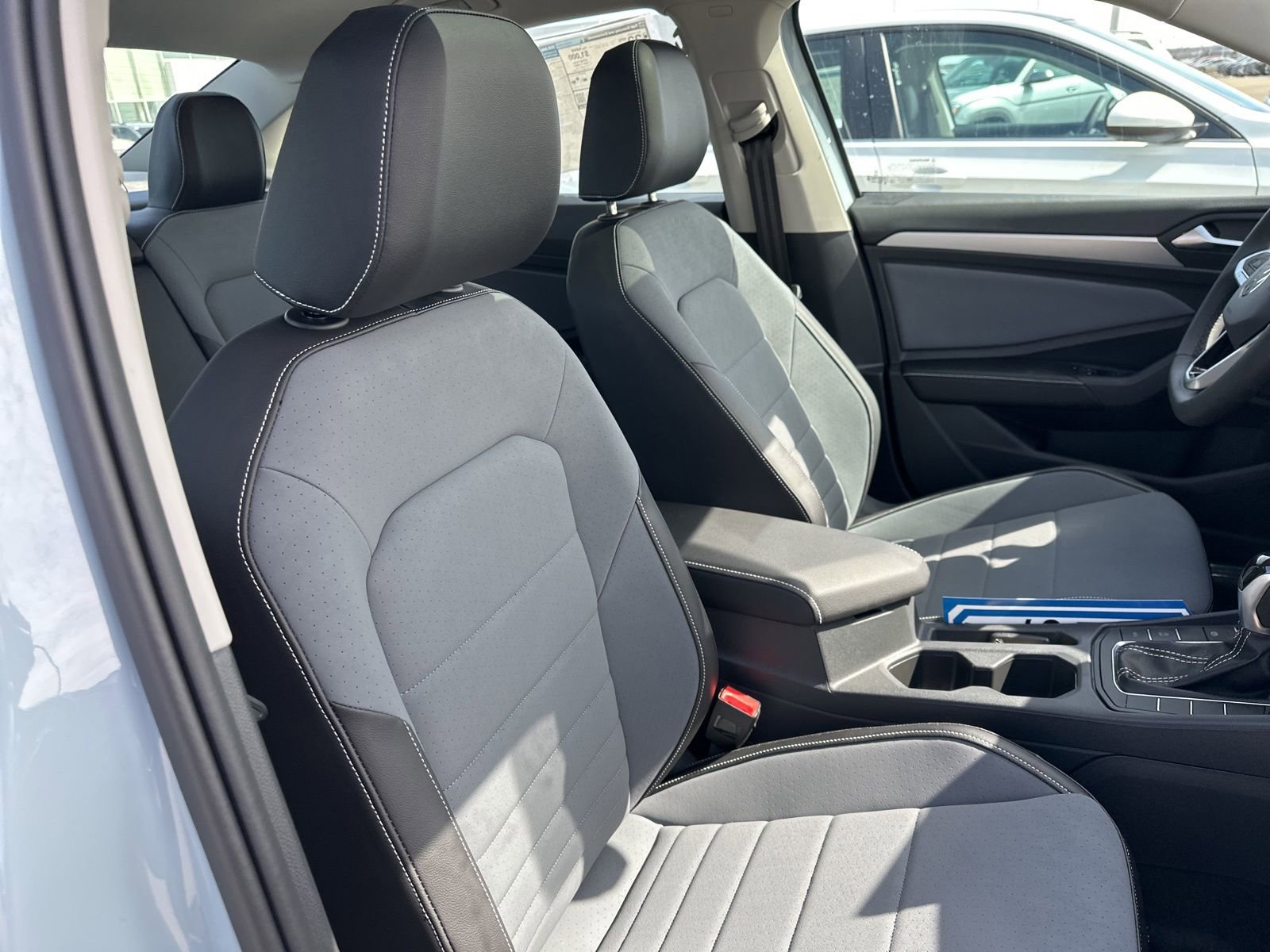 New 2026 Volkswagen Jetta SE image 32