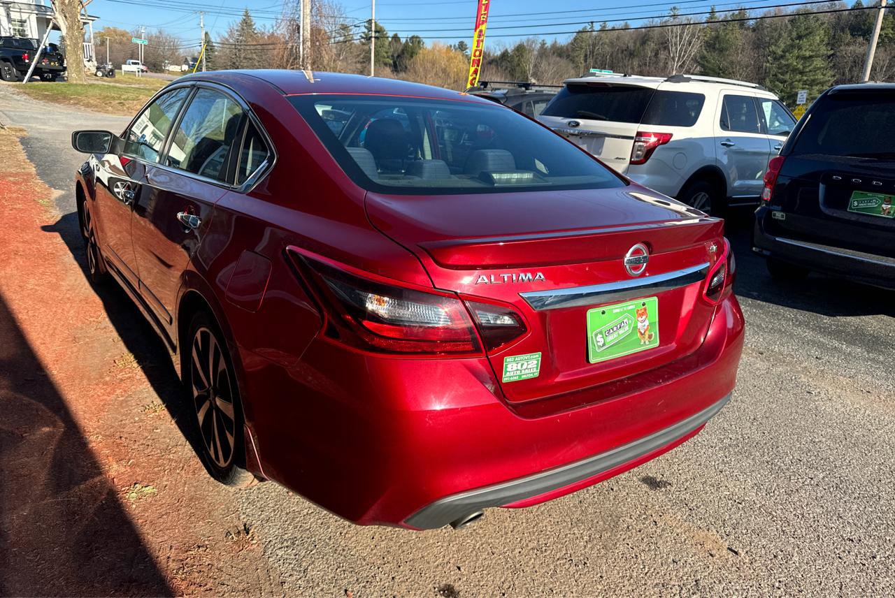 Used 2018 Nissan Altima 2.5 SR FWD image 5