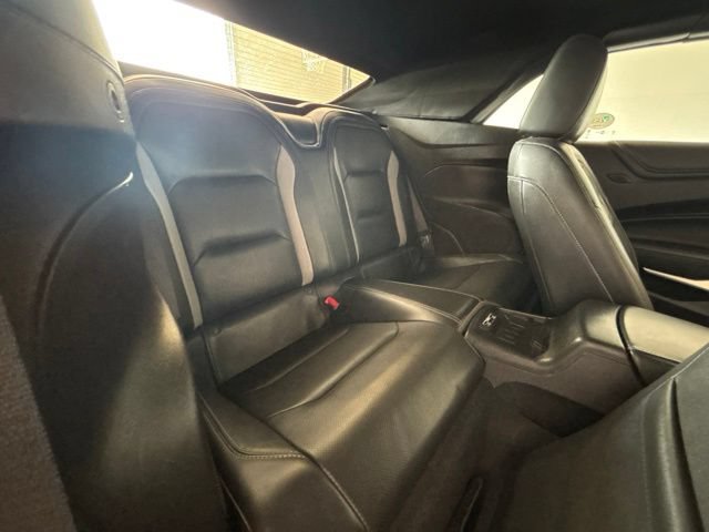 Used 2018 Chevrolet Camaro SS RWD image 25