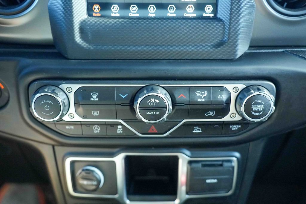 Used 2023 Jeep Wrangler Unlimited Sport AWD/4WD image 26
