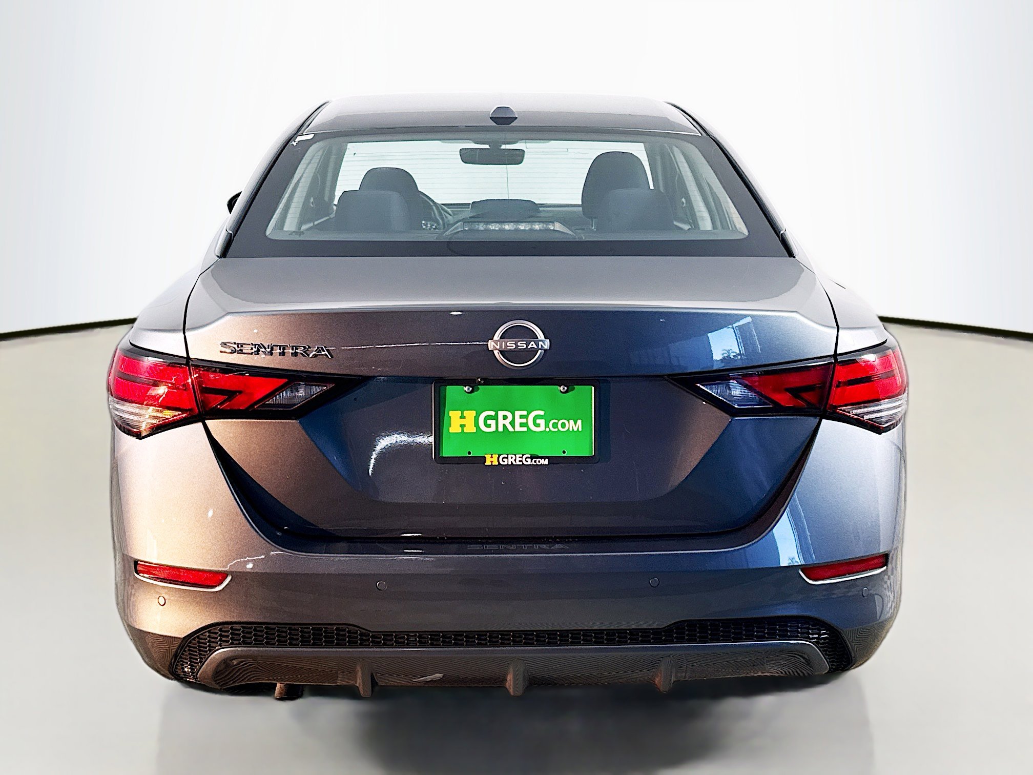 Used 2025 Nissan Sentra SV w/ All-Weather Package image 8