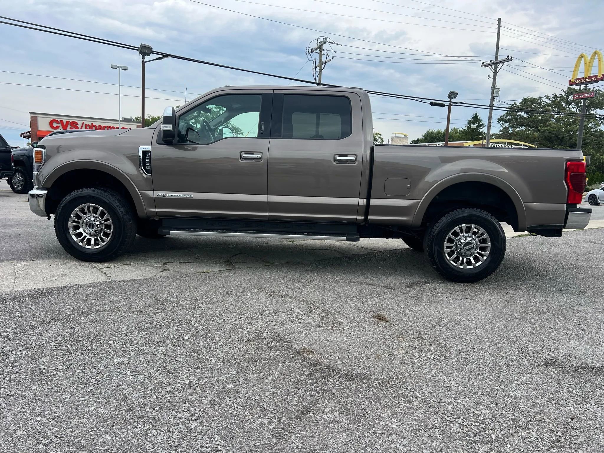 Used 2021 Ford F250 XLT w/ XLT Premium Package image 5