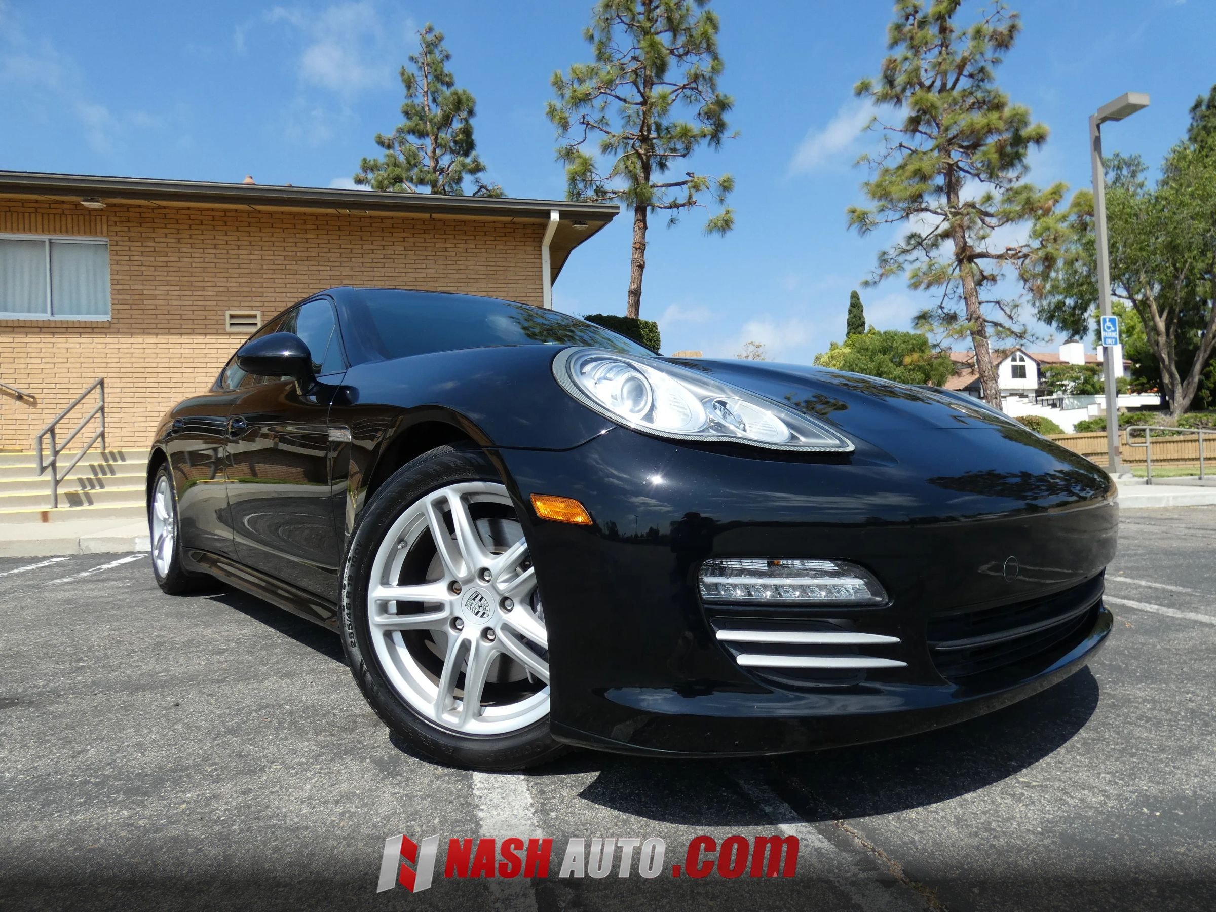 Used 2011 Porsche Panamera 4 AWD/4WD image 6