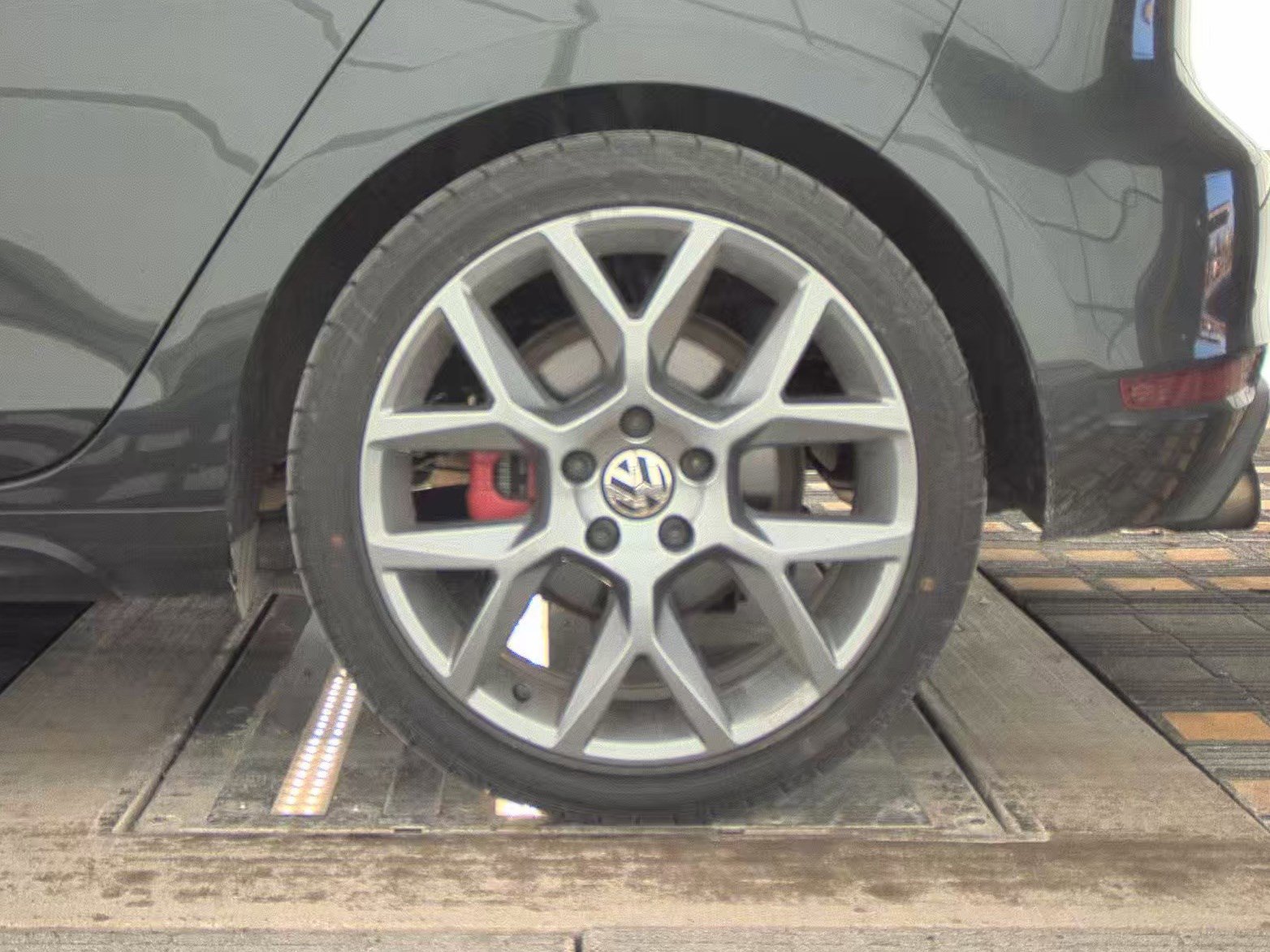 Used 2013 Volkswagen GTI Driver's Edition image 12