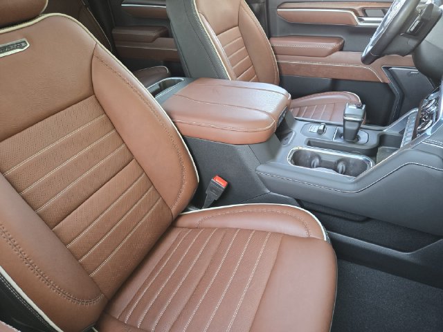 Used 2025 GMC Sierra 1500 Denali Ultimate AWD/4WD image 12