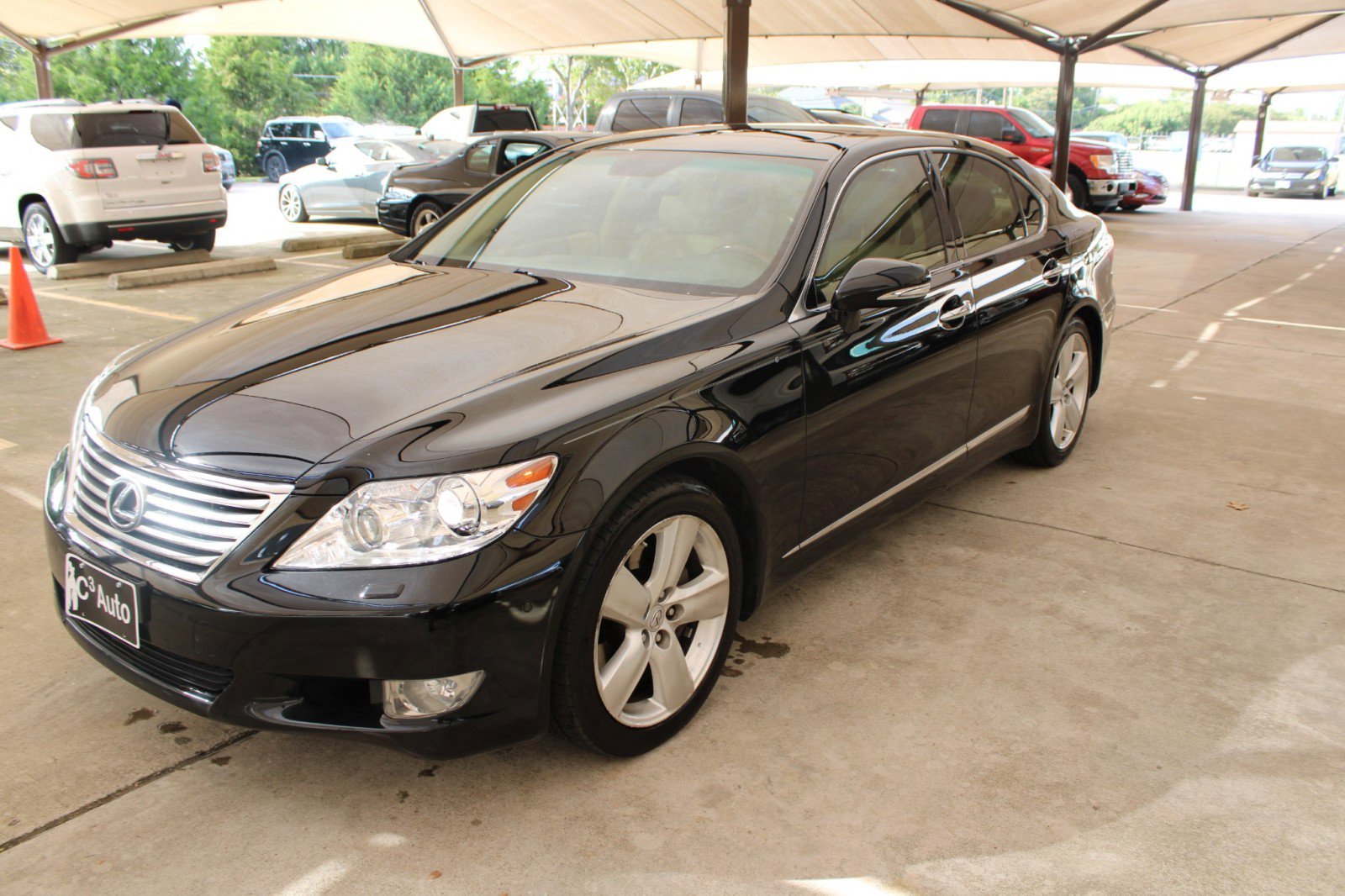 Used 2012 Lexus LS 460 image 3