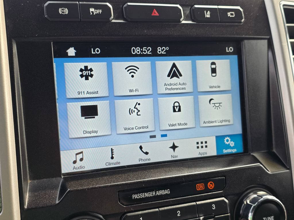 Used 2017 Ford F350 Lariat w/ Lariat Ultimate Package AWD/4WD image 51