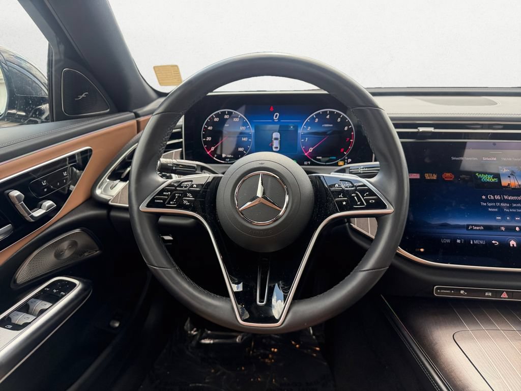 Used 2024 Mercedes-Benz E 450 4MATIC Sedan image 12