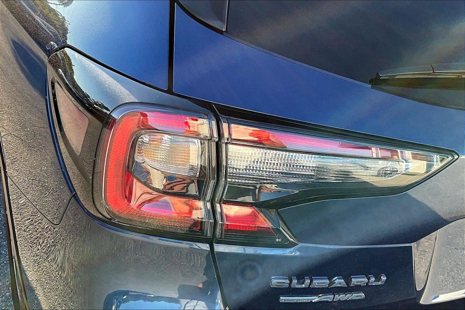 Used 2022 Subaru Outback Touring XT AWD/4WD image 23