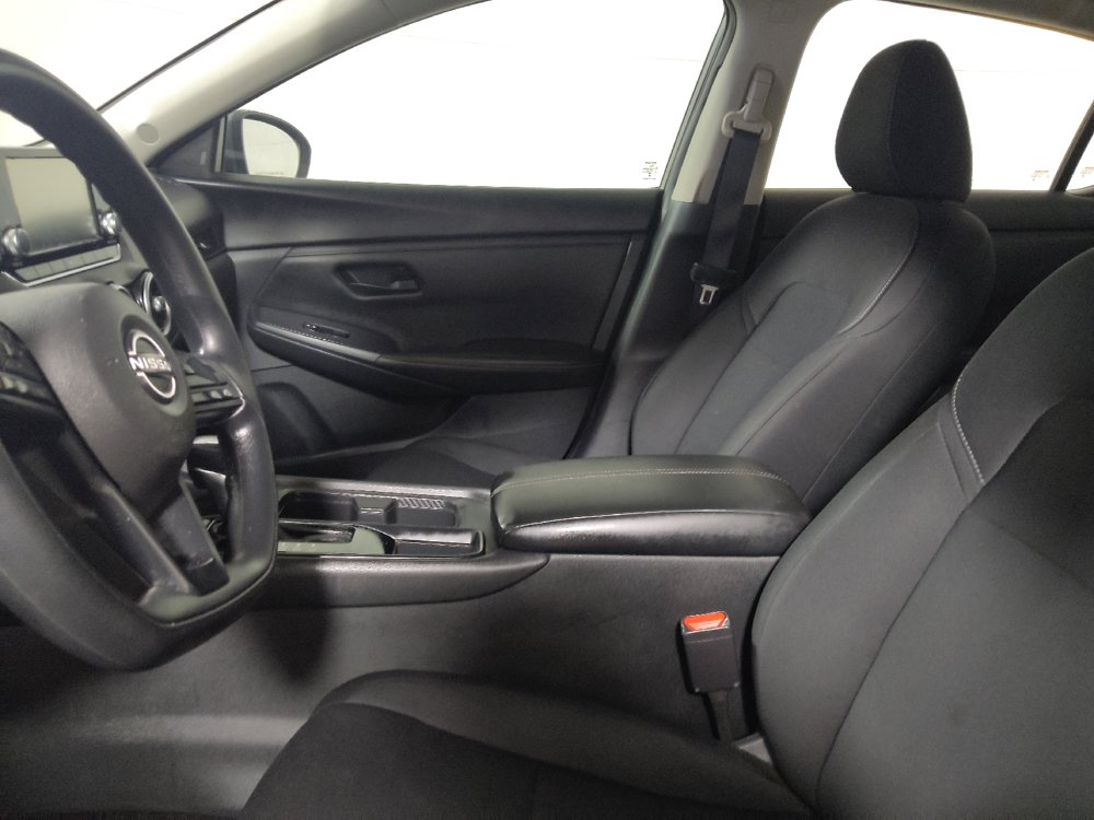 Used 2024 Nissan Sentra S FWD image 17