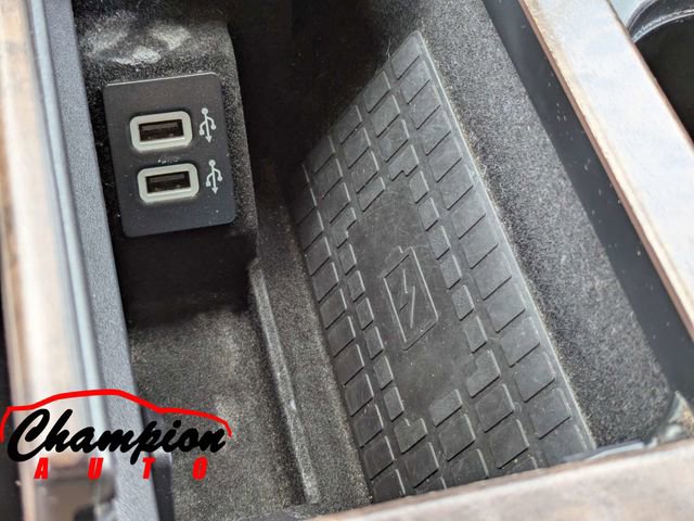 Used 2019 Lincoln Navigator Select w/ Technology Package RWD image 28