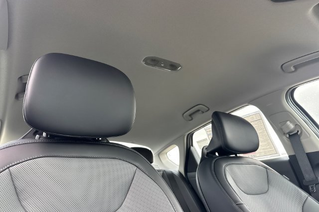 New 2027 Kia K4 EX FWD image 18