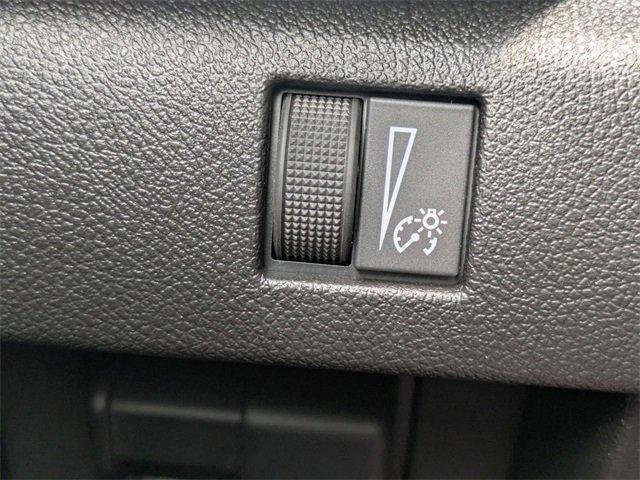 New 2025 GMC Canyon Elevation w/ Convenience Package image 24