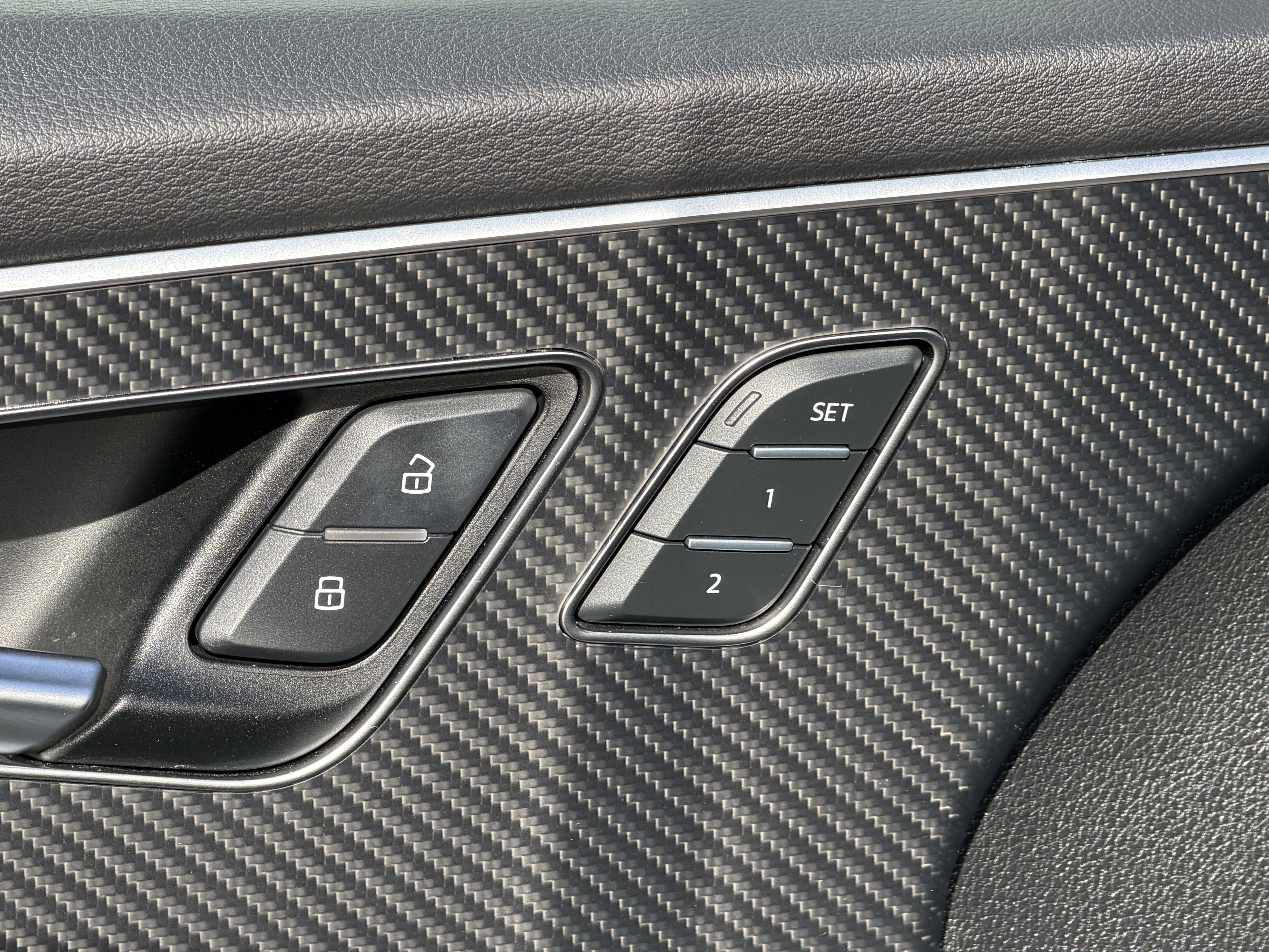 Used 2024 Audi SQ8 Premium Plus w/ Executive Package image 18