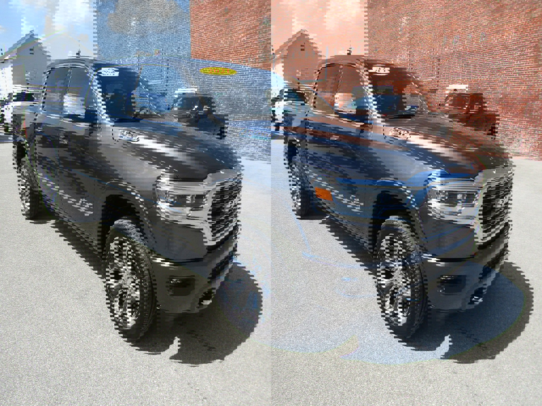 Used 2021 RAM 1500 Limited w/ Body Color Bumper Group image 1