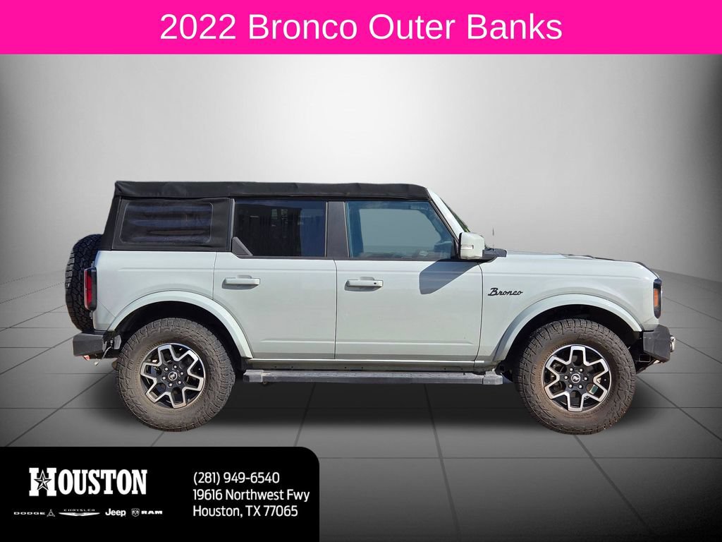 Used 2022 Ford Bronco Outer Banks AWD/4WD image 2