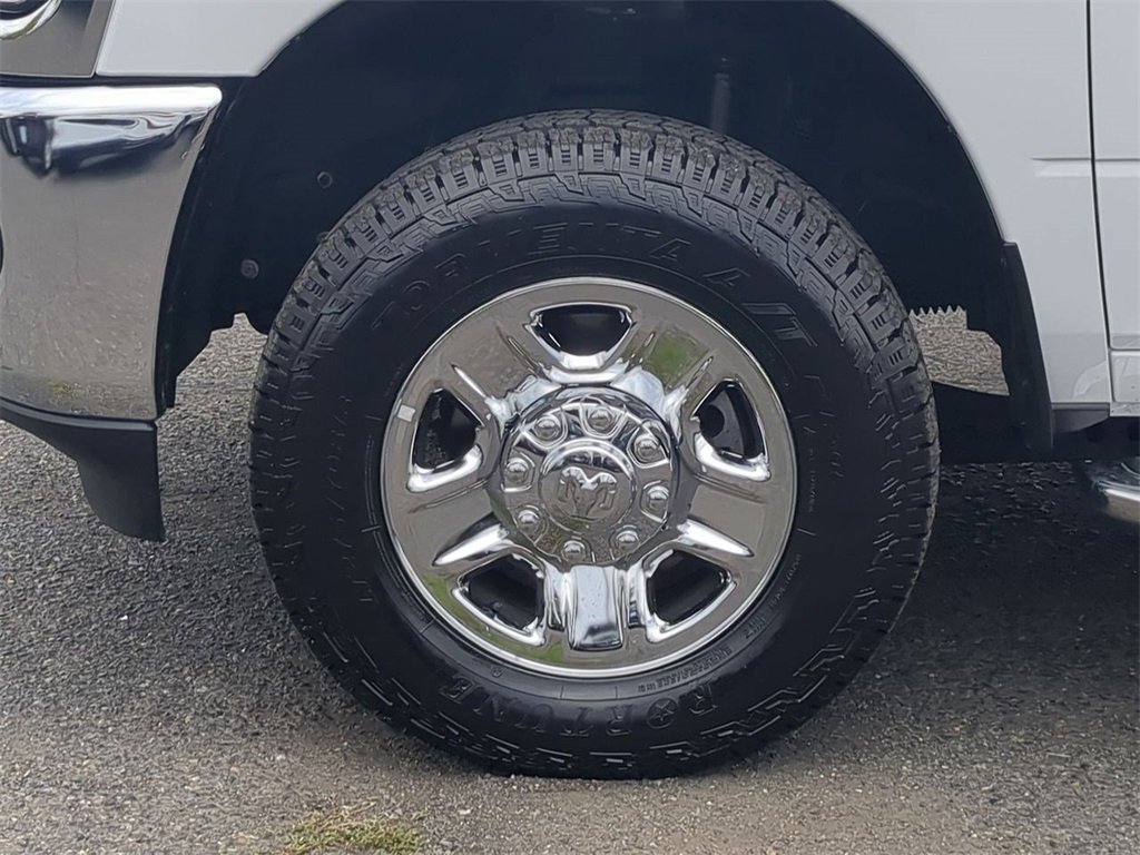 Used 2021 RAM 2500 Big Horn image 10