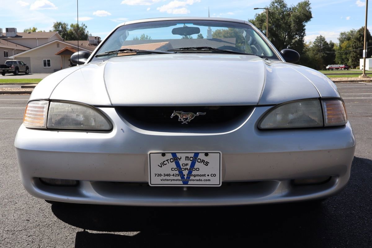 Used 1998 Ford Mustang GT image 13