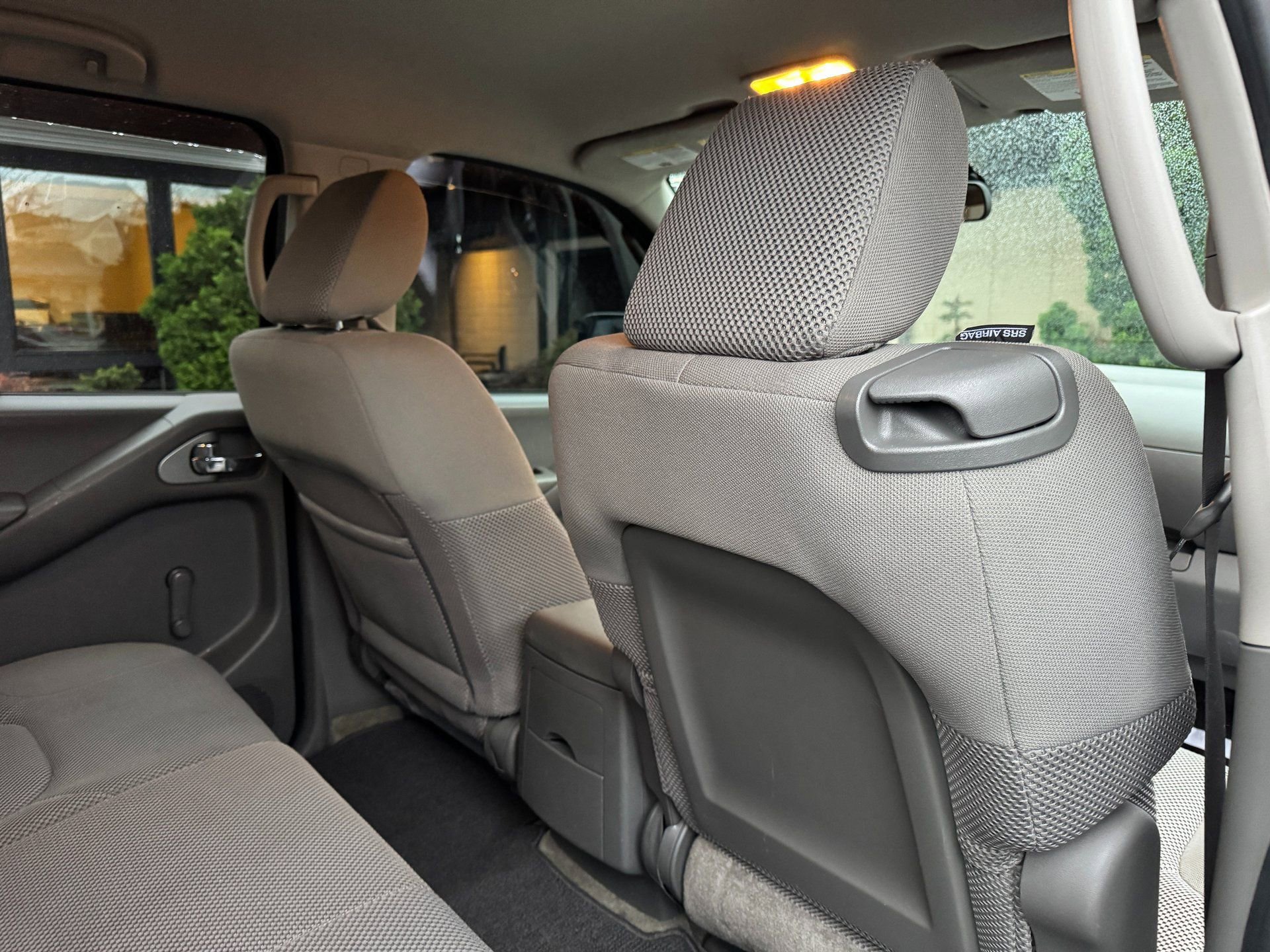 Used 2012 Nissan Frontier S image 21