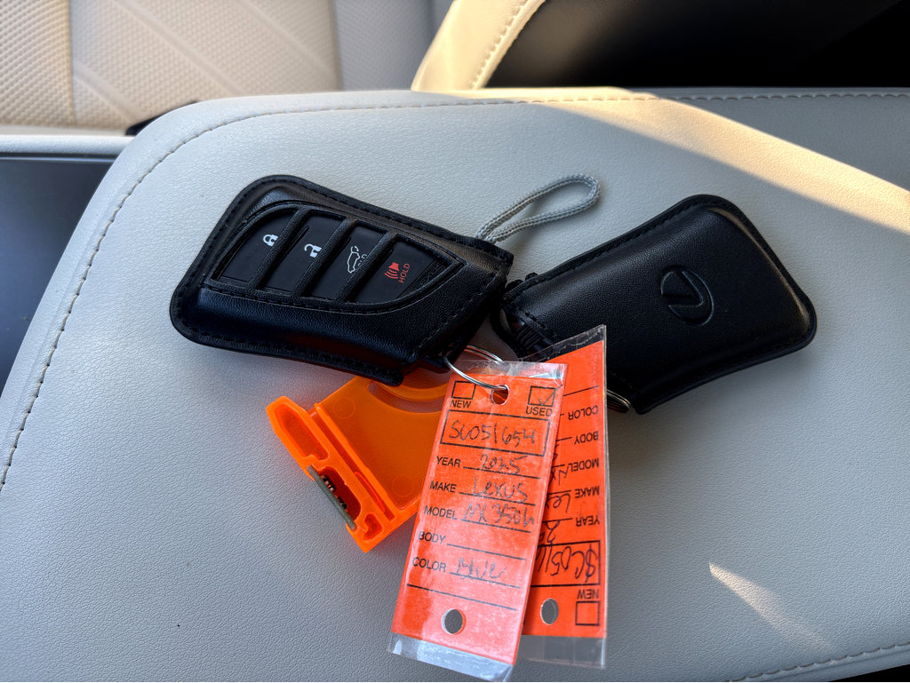 Used 2025 Lexus NX 300h AWD w/ Accessory Package (K3) image 41