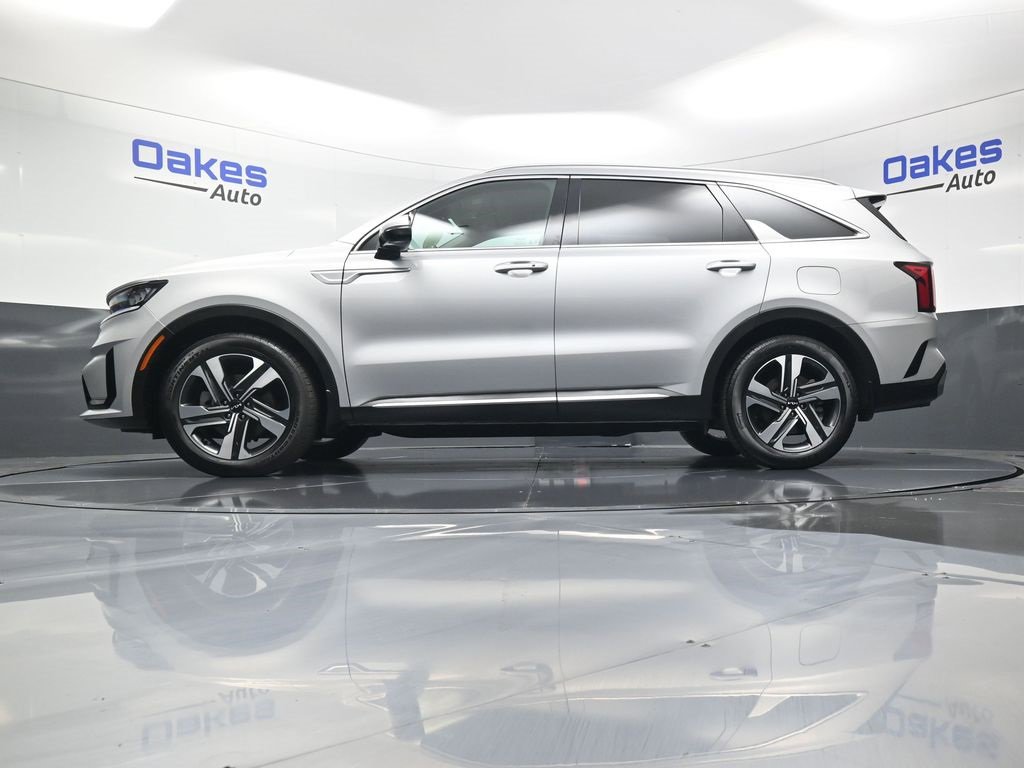 Certified 2024 Kia Sorento EX image 44