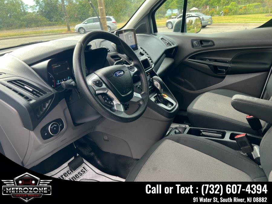 Used 2020 Ford Transit Connect XL FWD image 22