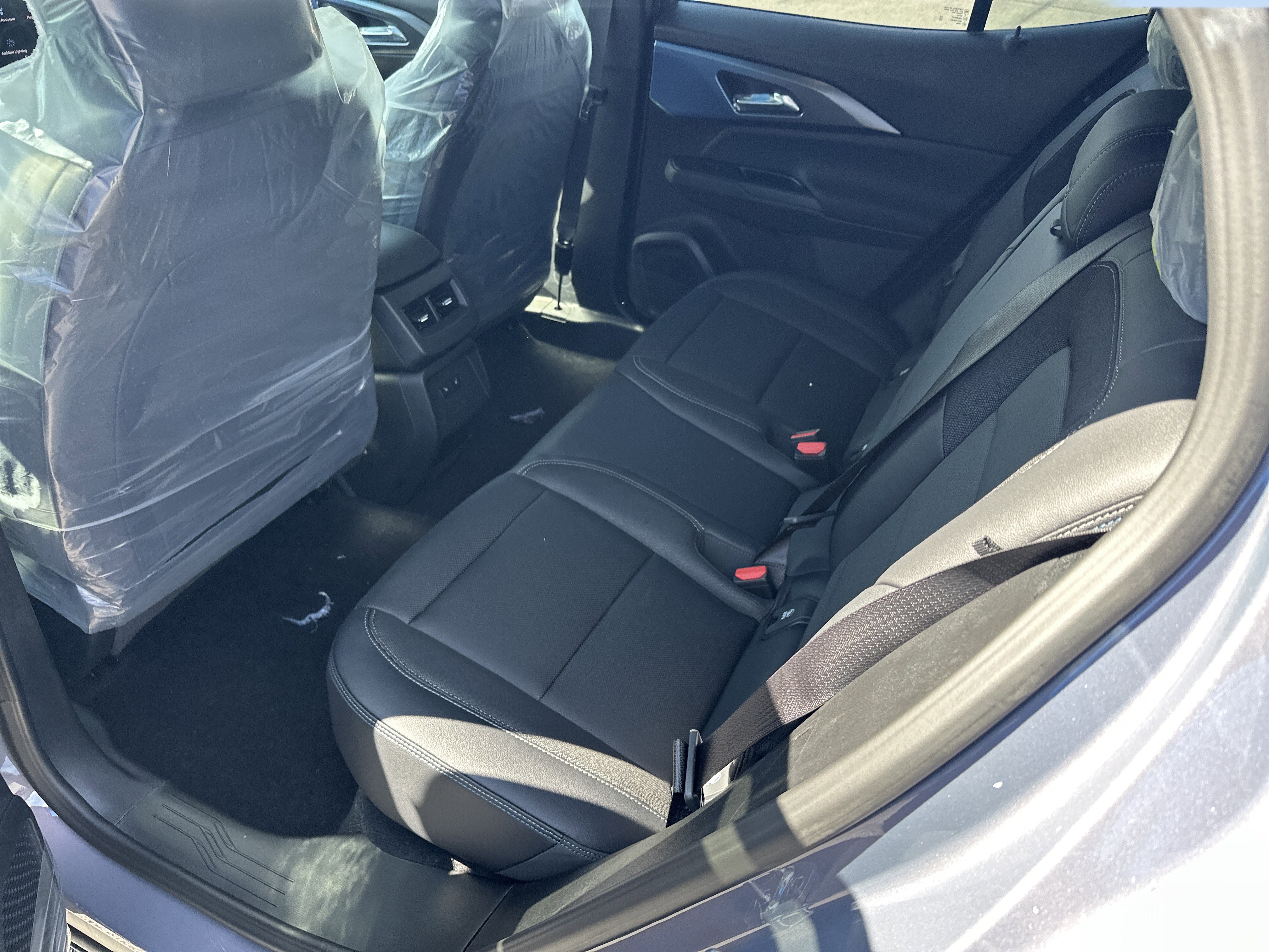 New 2026 Chevrolet Equinox EV LT w/ Convenience Package II image 6