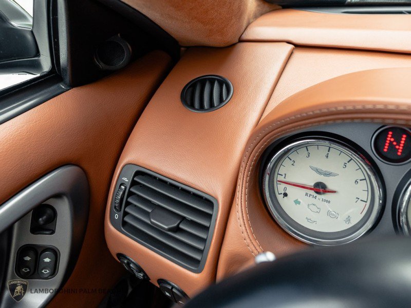 Used 2003 Aston Martin Vanquish RWD image 26