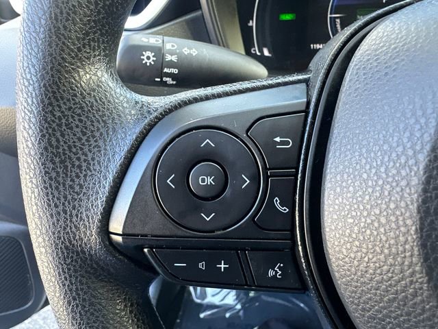 Used 2026 Toyota Corolla LE image 33