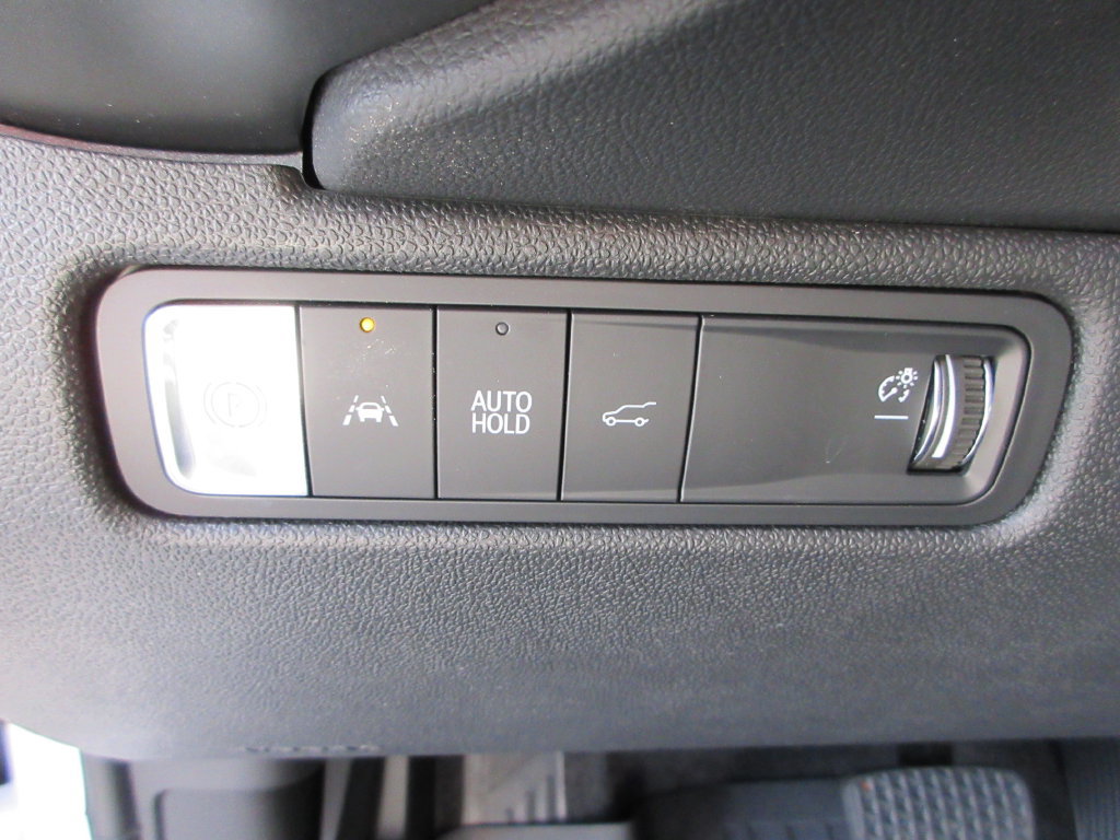 Certified 2024 Chevrolet Equinox EV RS FWD image 24