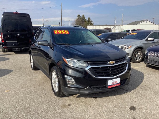 Used 2018 Chevrolet Equinox LT w/ Sun & Infotainment Package image 2