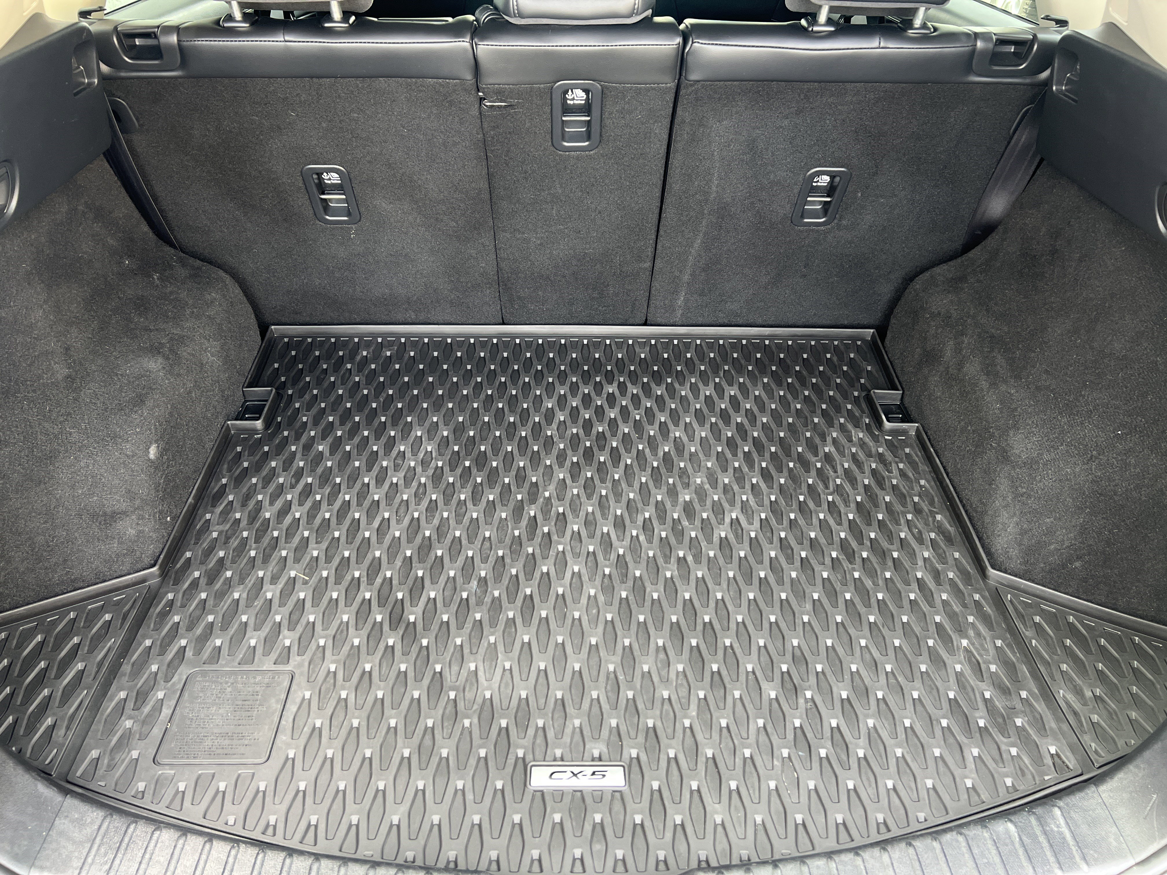 Used 2018 MAZDA CX-5 Touring w/ Preferred Equipment Package AWD/4WD image 19