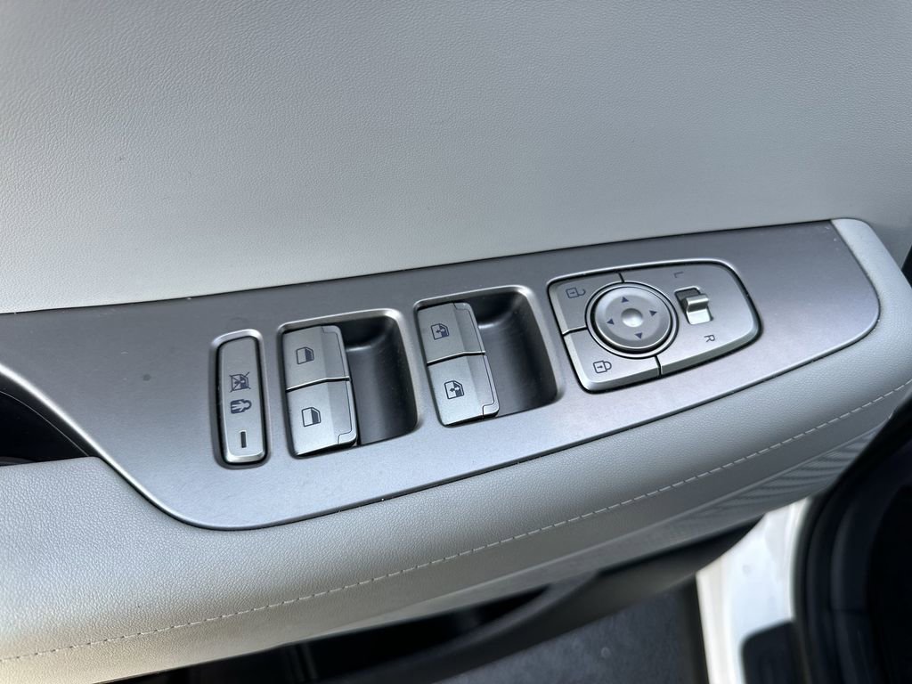 Used 2023 Hyundai Palisade SEL w/ Cargo Package image 13