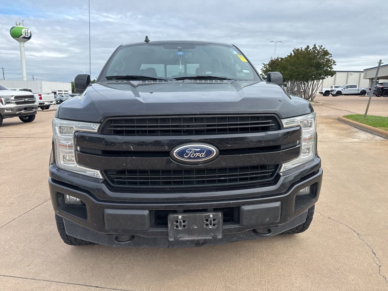 Used 2019 Ford F150 Lariat w/ Equipment Group 502A Luxury image 2