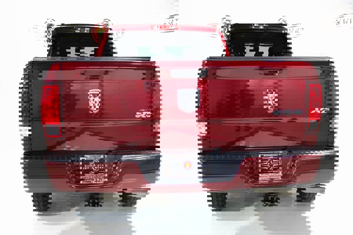 Used 2018 RAM 1500 Express image 25