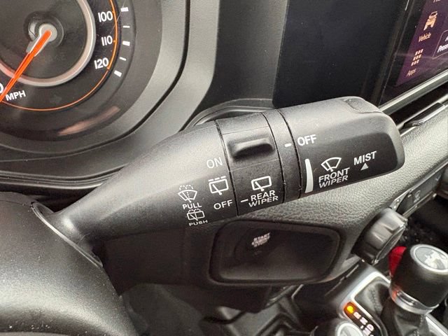 Used 2025 Jeep Wrangler Unlimited Sport AWD/4WD image 36