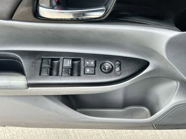 Used 2017 Honda Accord LX image 29