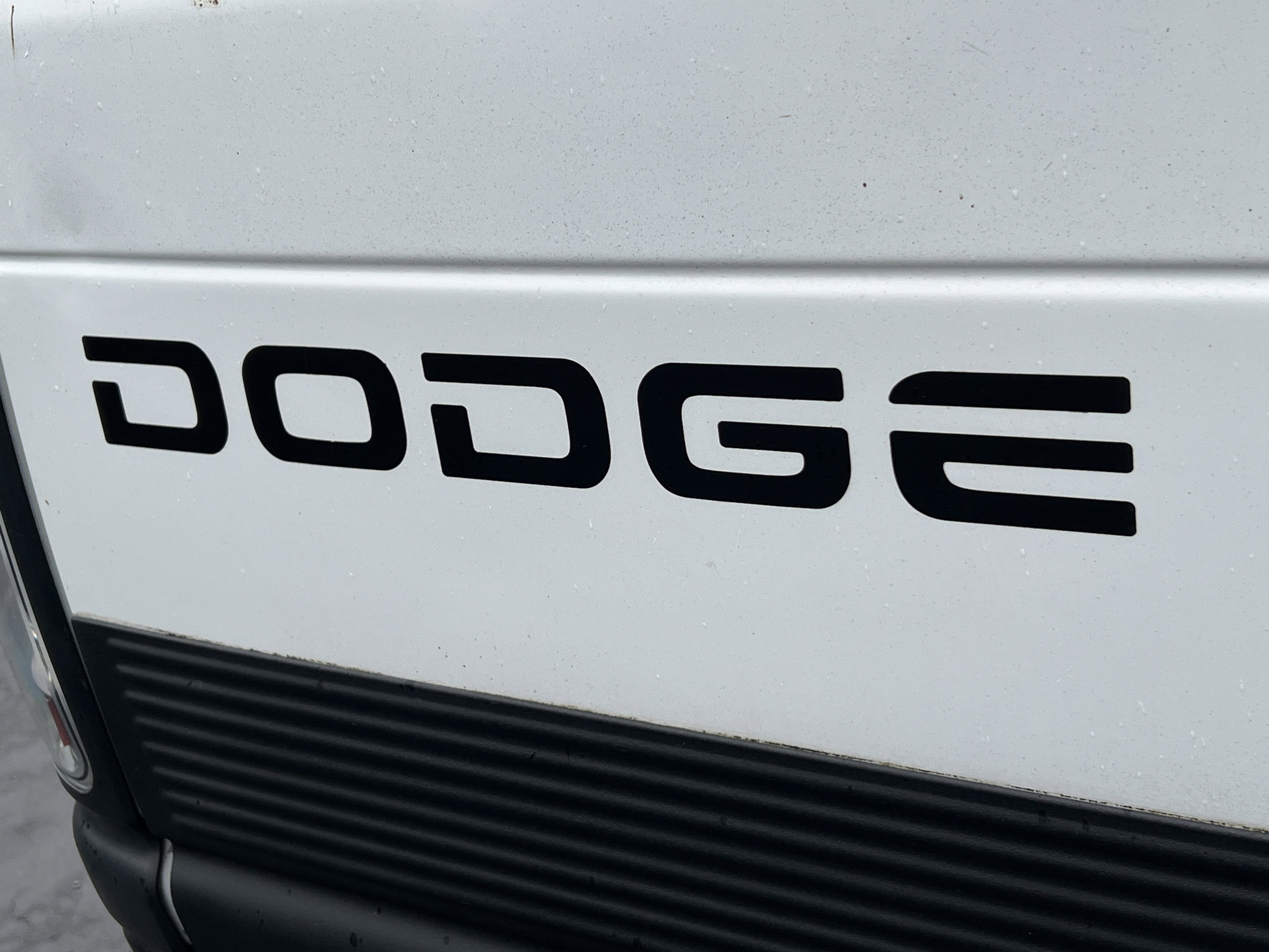 Used 2001 Dodge Ram 2500 Truck ST image 8