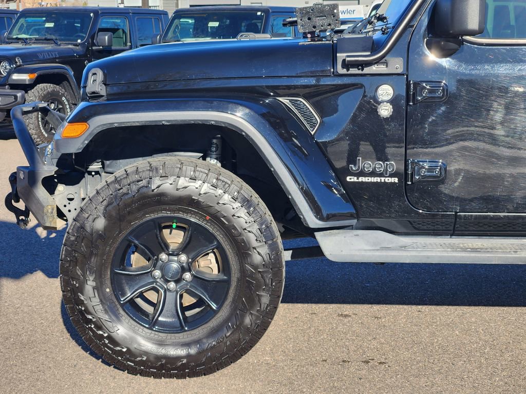 Used 2020 Jeep Gladiator Overland image 5