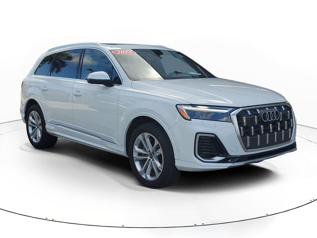 Certified 2025 Audi Q7 2.0T Premium Plus