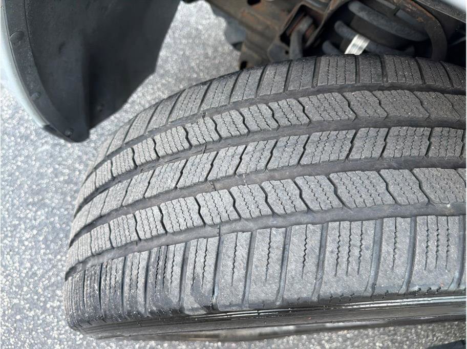 Used 2014 Chevrolet Suburban LT w/ Suspension Package, Off-Road image 23