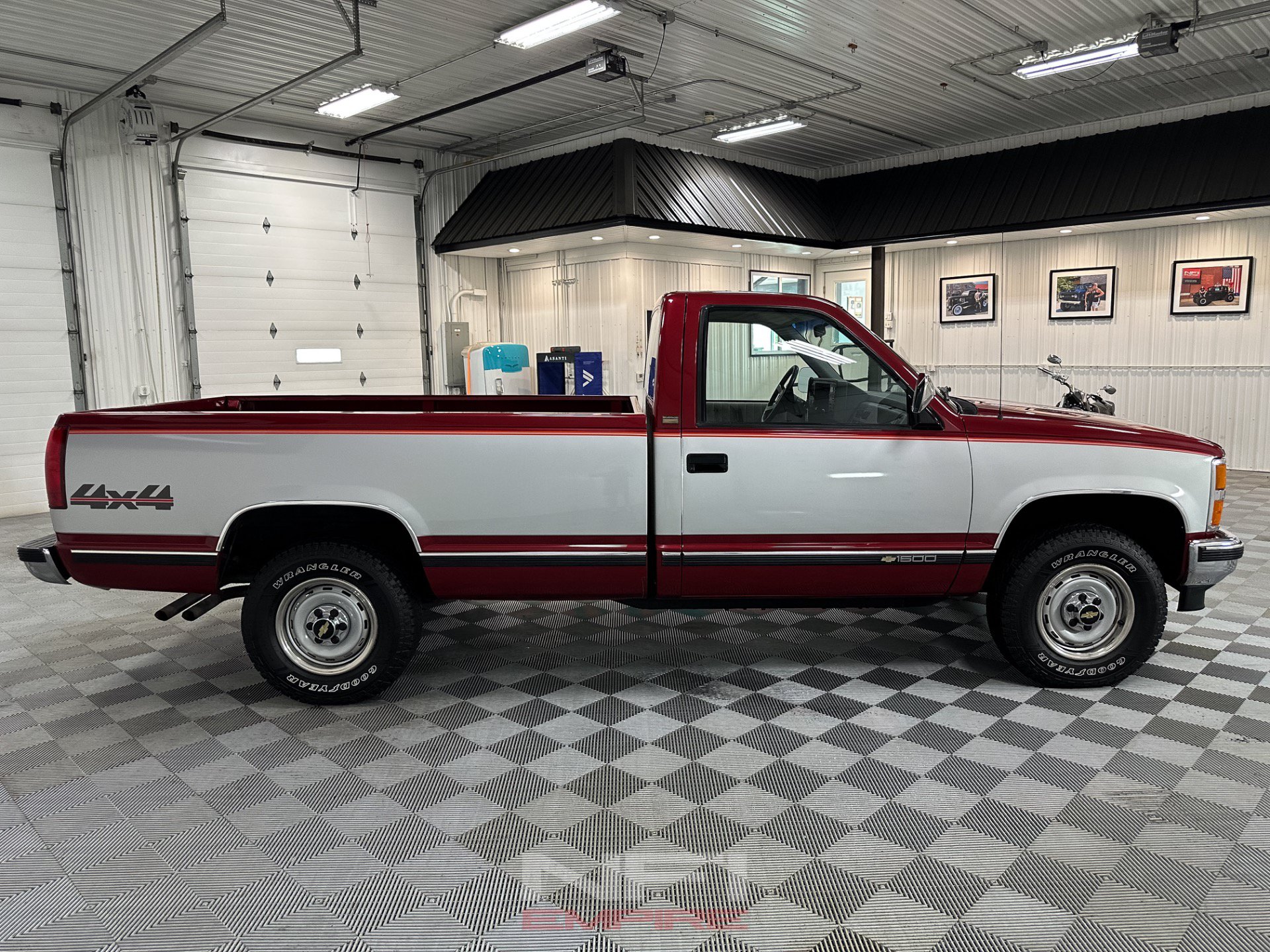 Used 1992 Chevrolet Silverado 1500 4x4 Regular Cab image 7
