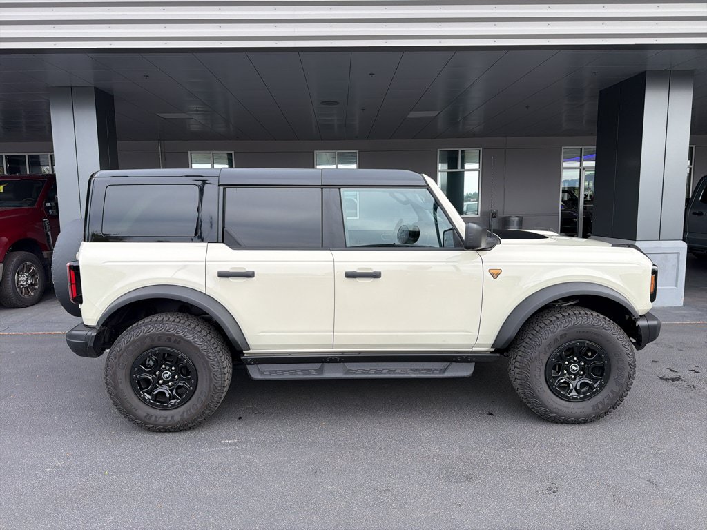 New 2026 Ford Bronco Badlands AWD/4WD image 7