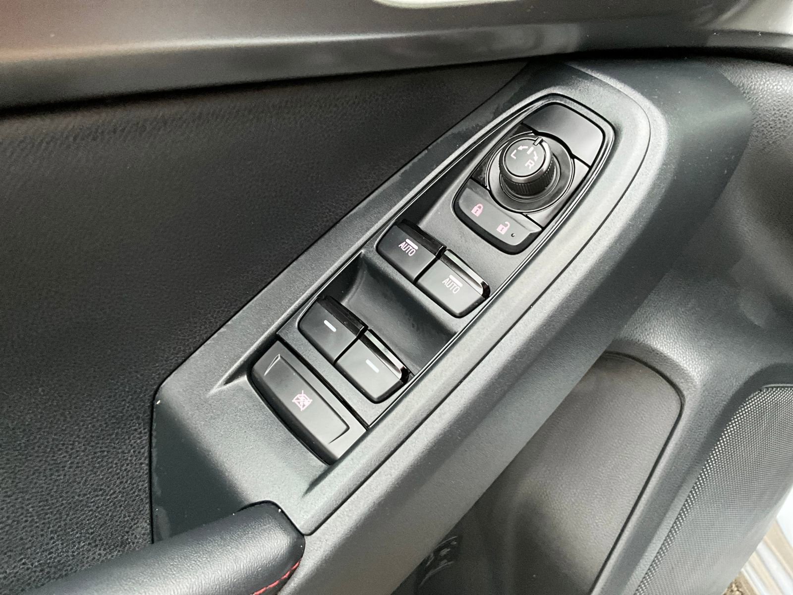 Certified 2025 Subaru Impreza 2.0i Sport image 14