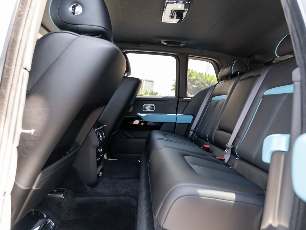 New 2026 Rolls-Royce Cullinan AWD/4WD image 28