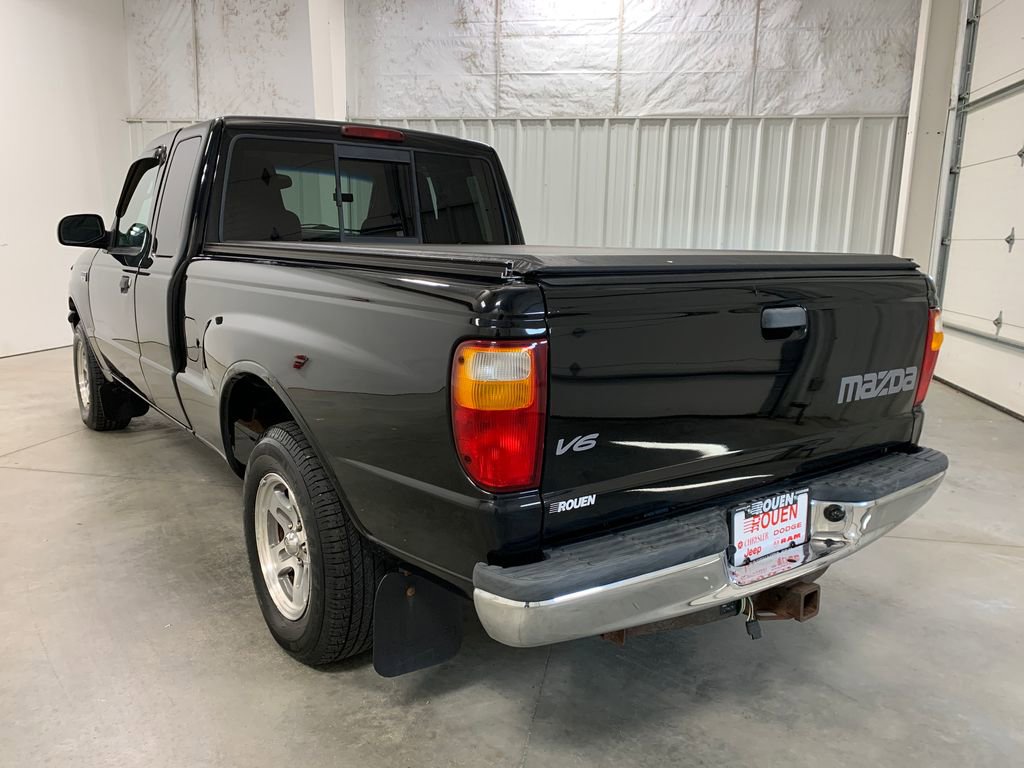 Used 2004 MAZDA B-Series Pickup SE w/ Convenience Pkg RWD image 18
